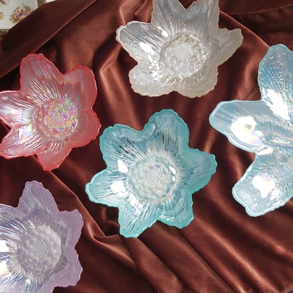 Five flower candy dishes